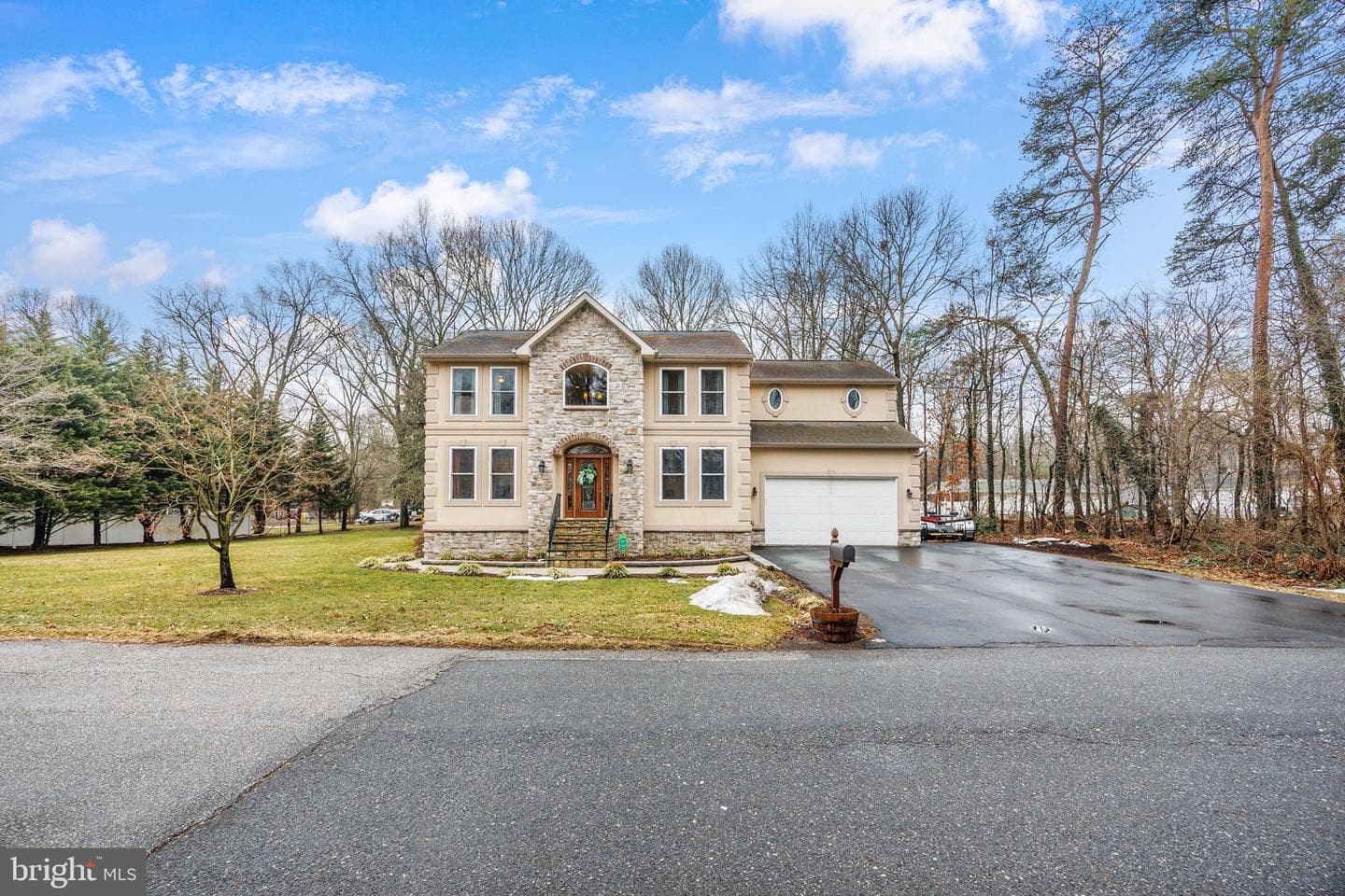 415 Metropolitan Boulevard photo 2