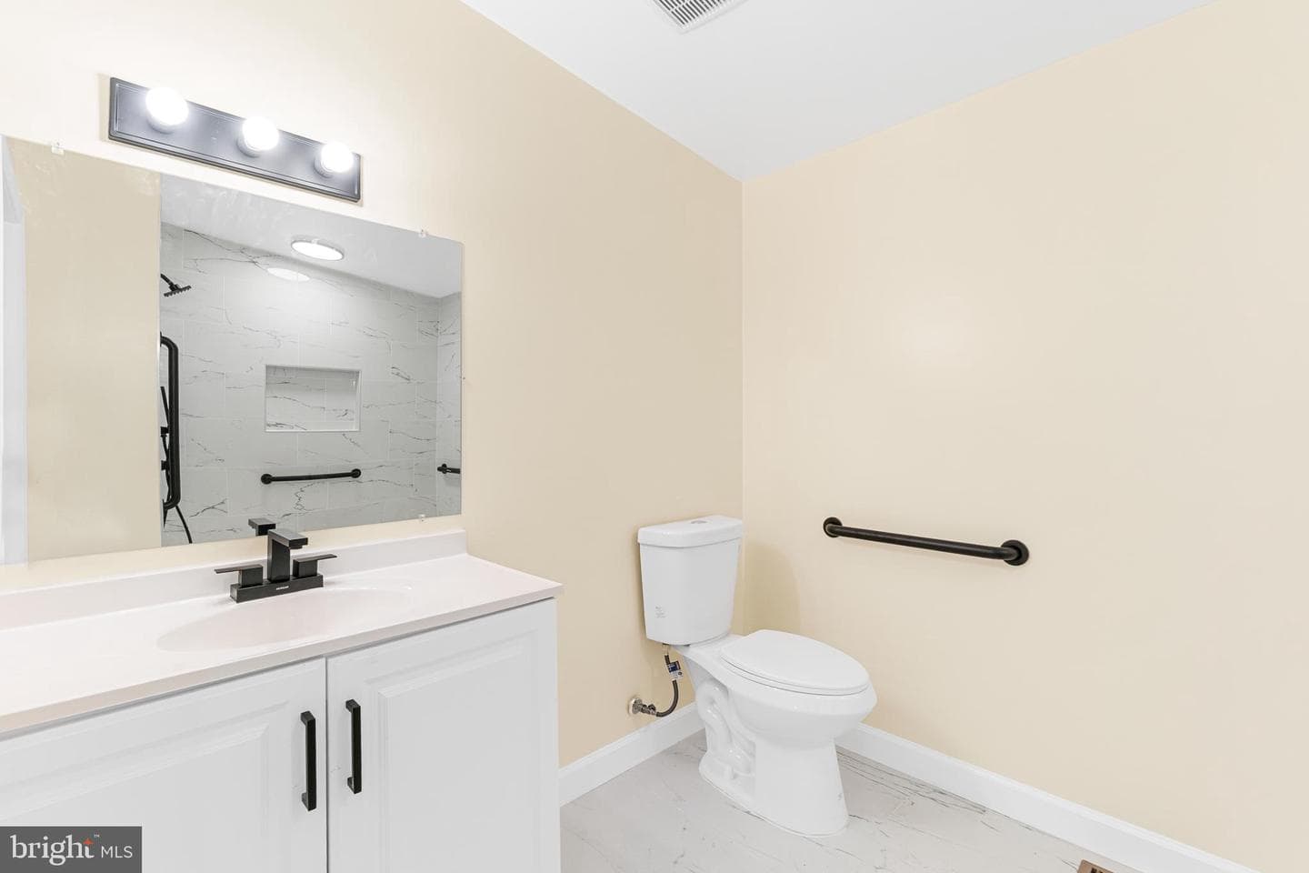 1349 Yorktown Road photo 11
