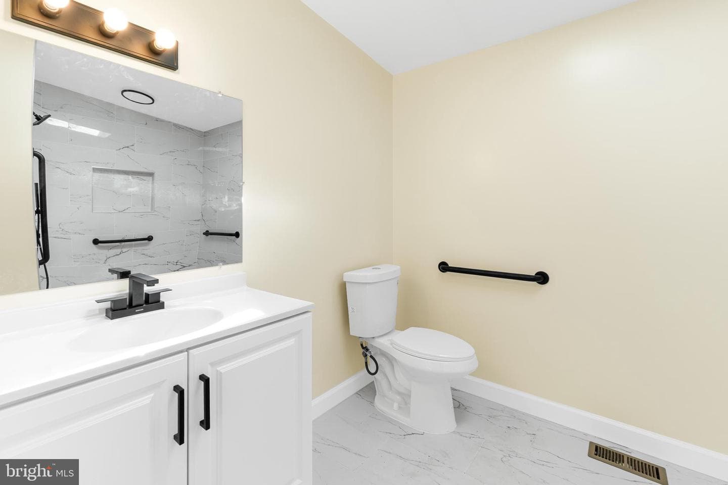 1349 Yorktown Road photo 22