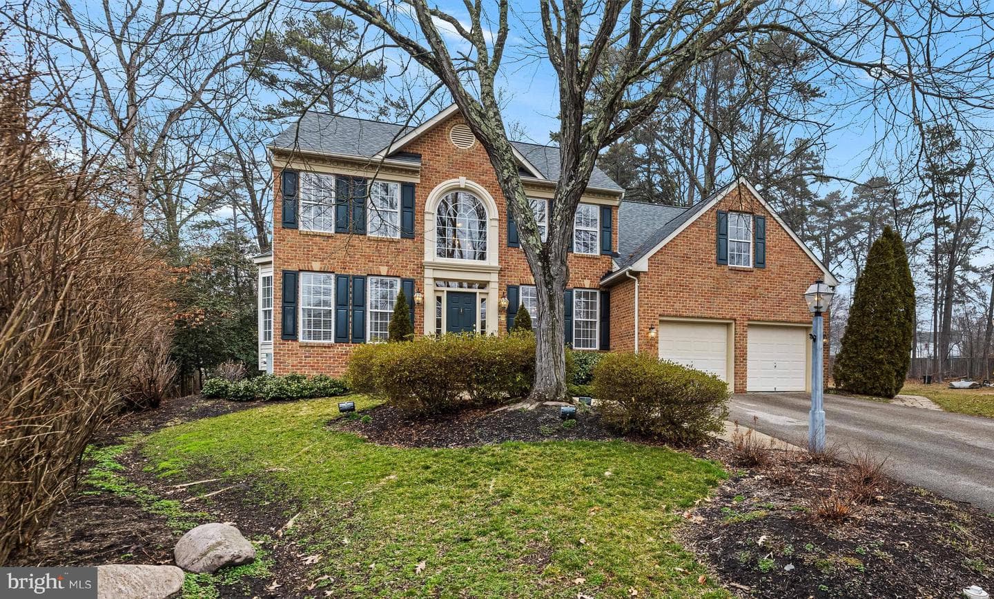 8128 Crimson Court