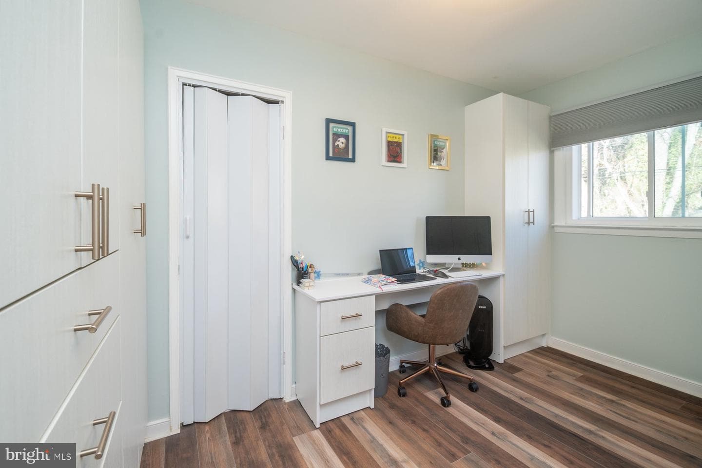 206 Cheddington Road photo 15