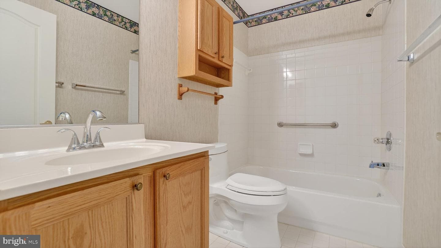926 Perry Landing Court photo 32