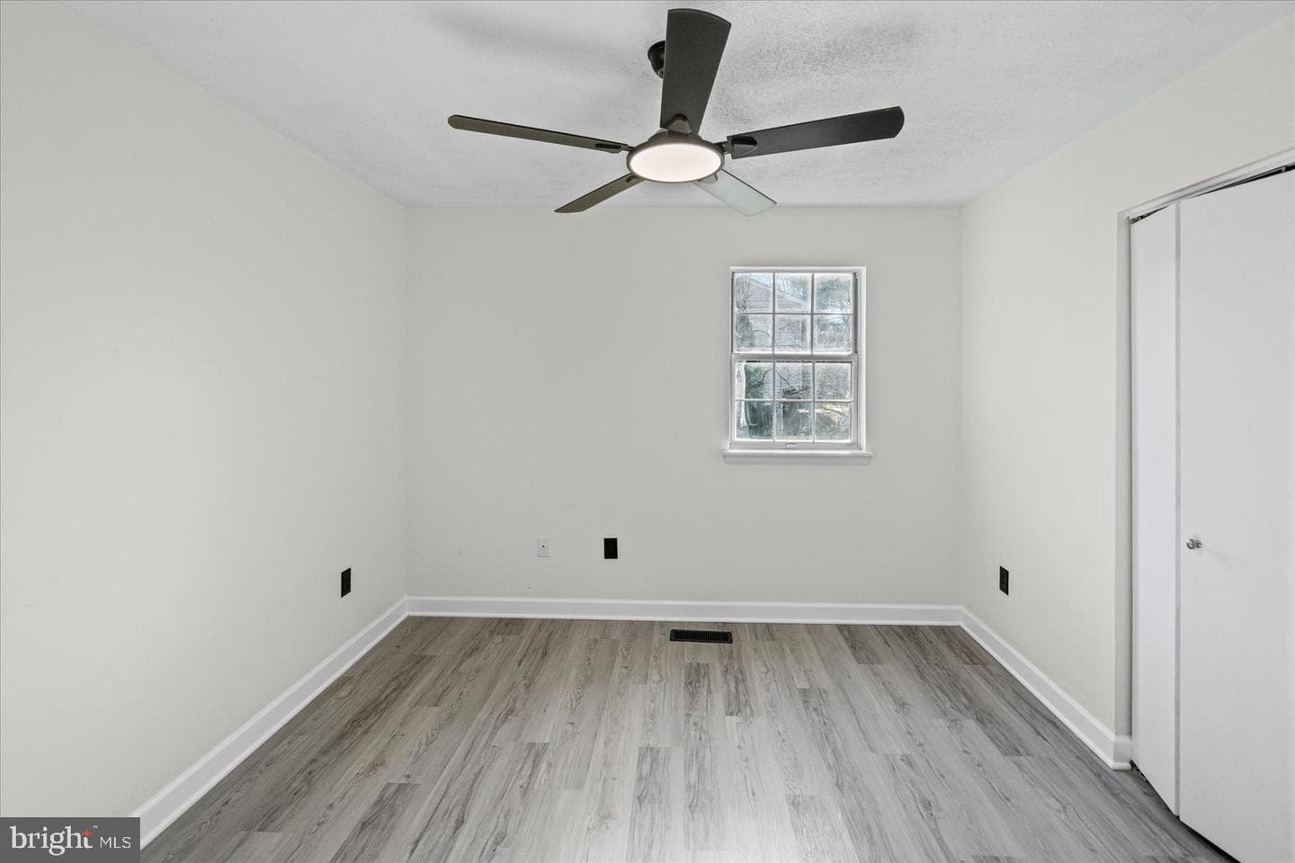 237 Poplar Avenue photo 26