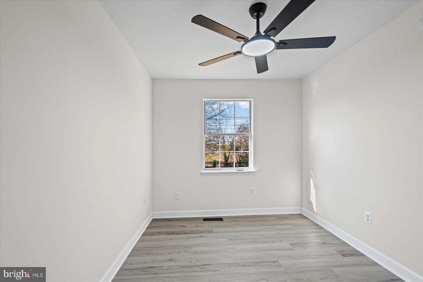 237 Poplar Avenue photo 31