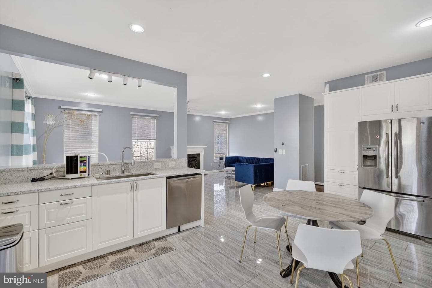 3032 Shoreline Boulevard photo 10
