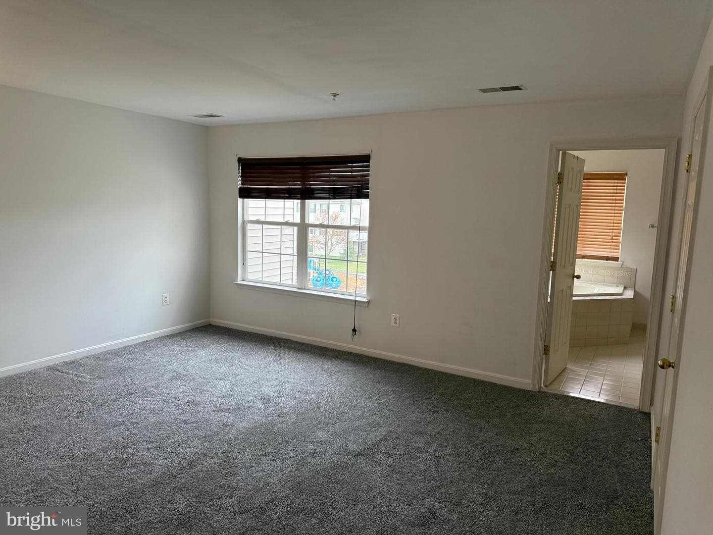 1549 Falling Brook Court photo 19