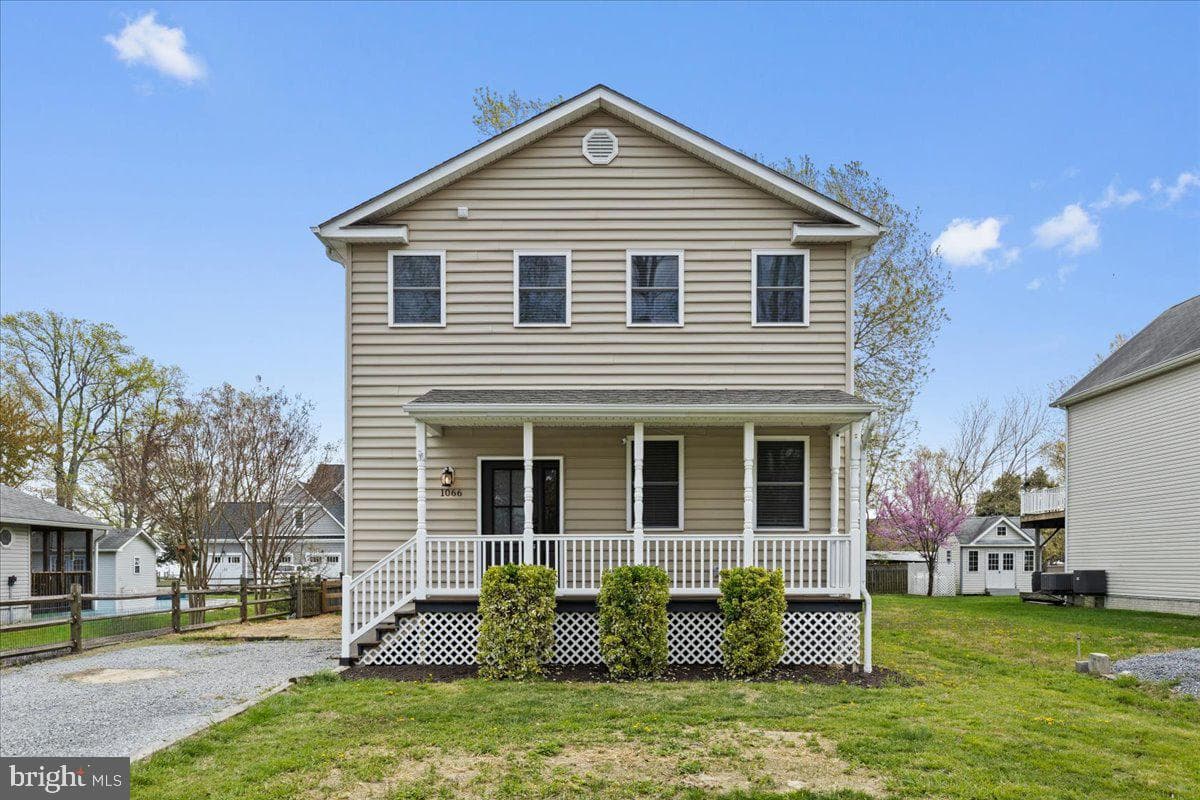 1066 Walnut Avenue
