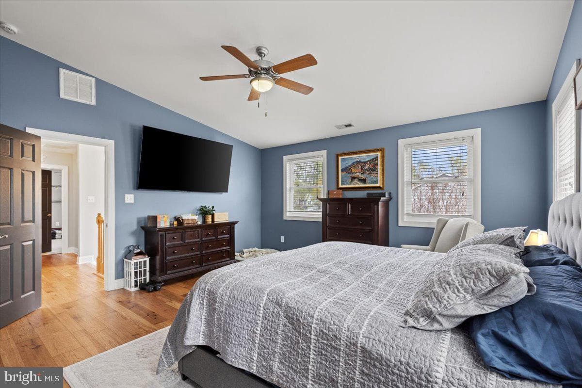 1066 Walnut Avenue photo 30