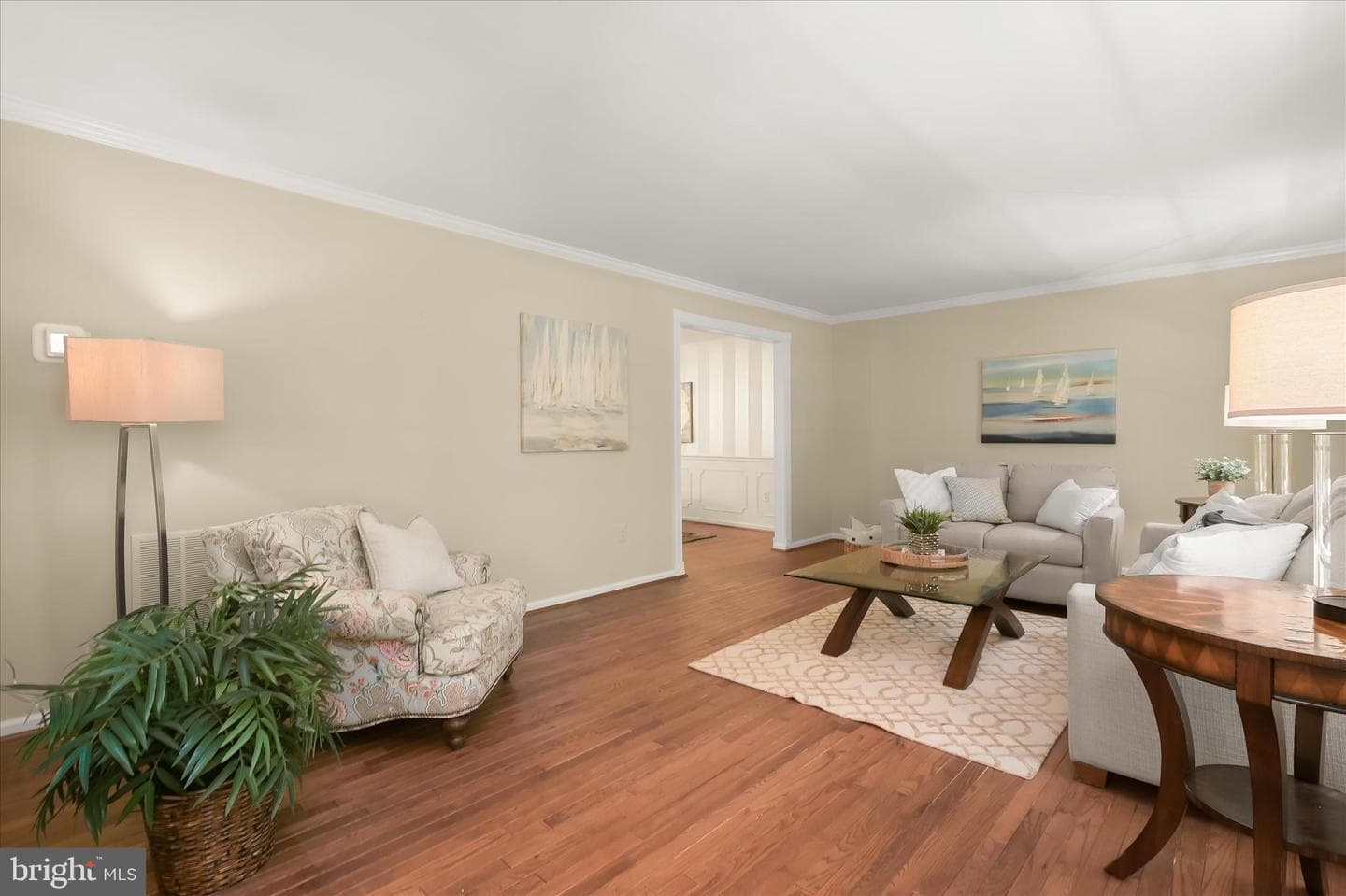 345 Derbyshire Lane photo 8