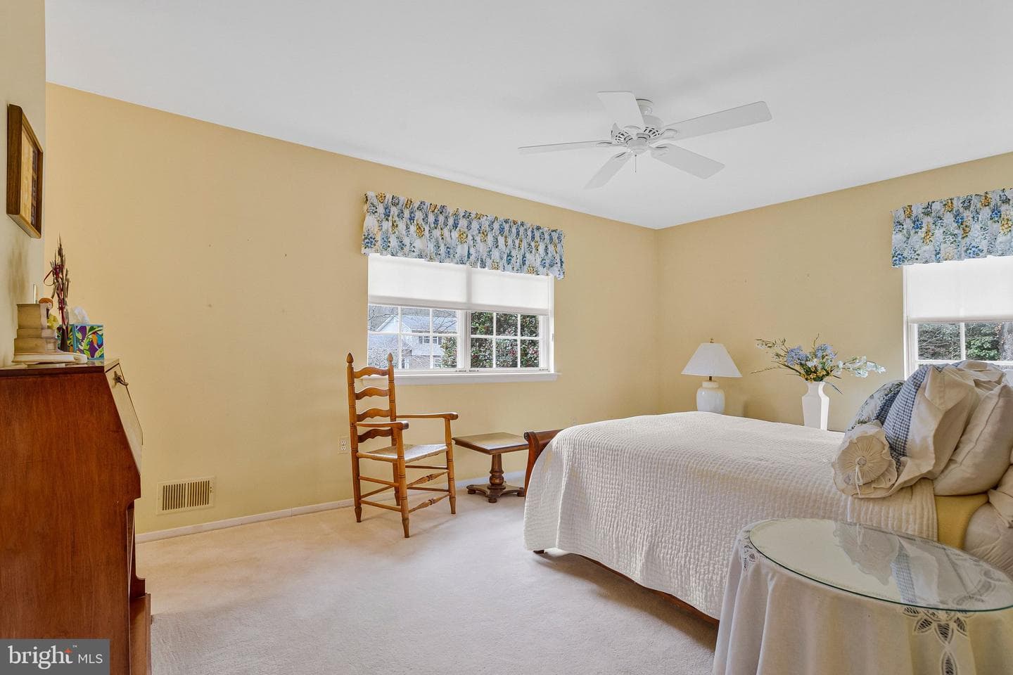 120 Claiborne Road photo 8