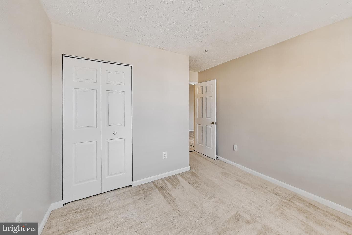 687 Winding Stream Way #304 photo 16