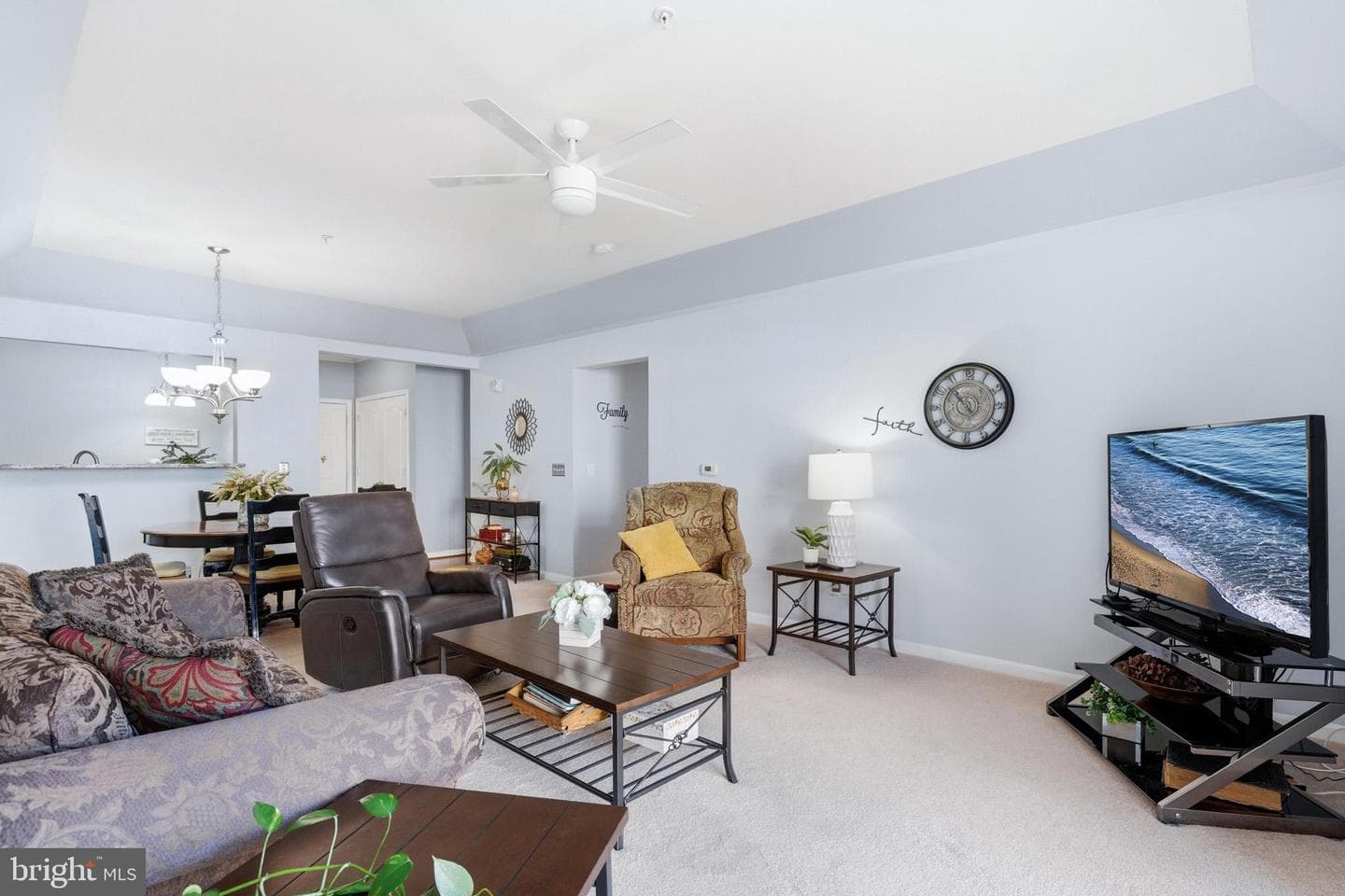 8609 Wintergreen Court #208 photo 22