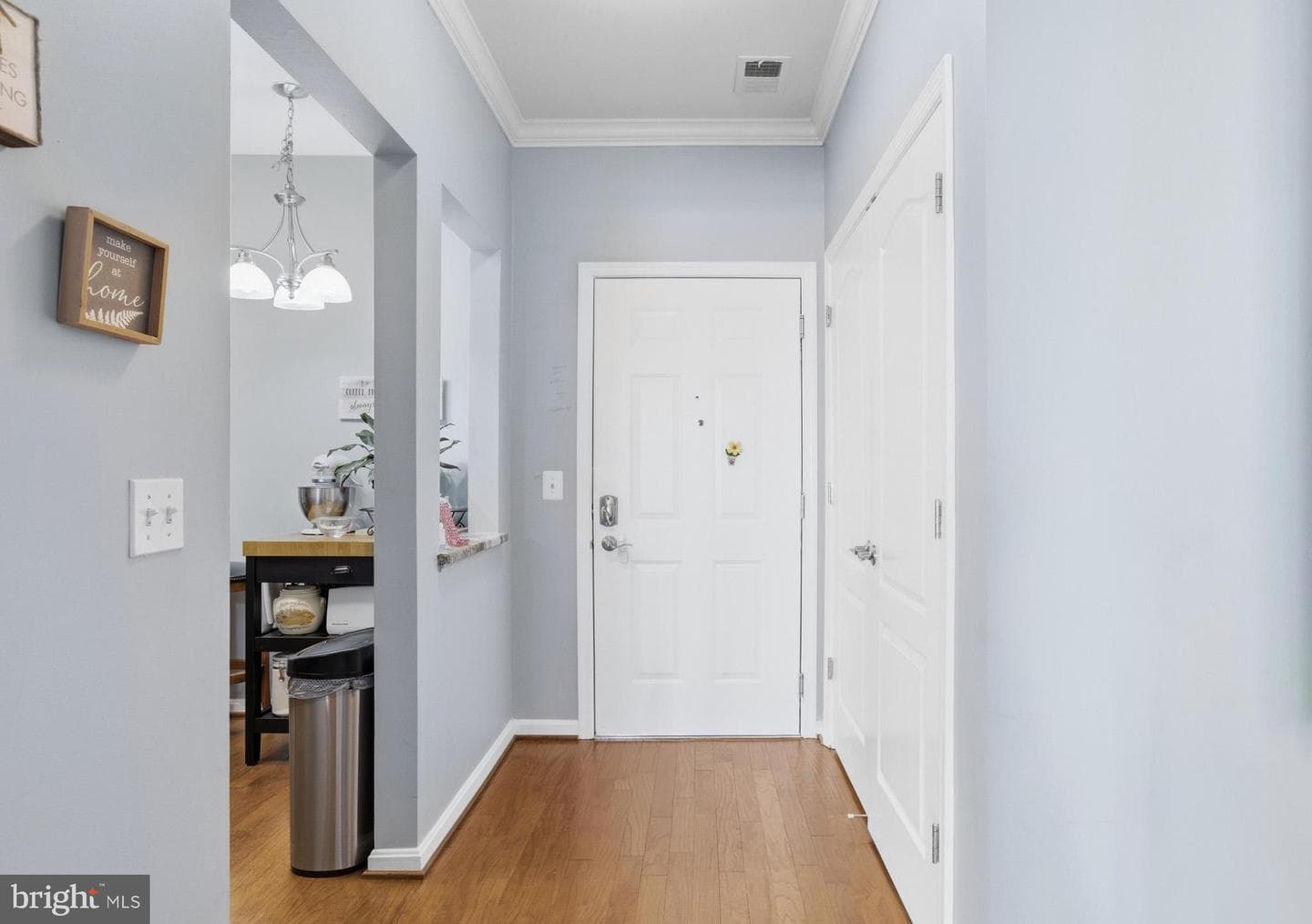 8609 Wintergreen Court #208 photo 8