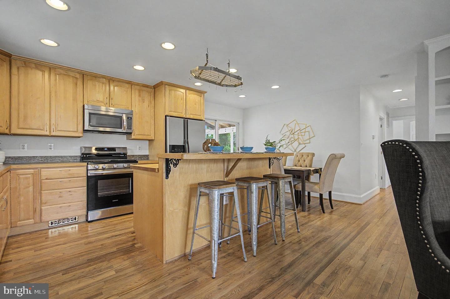 99 Summerfield Drive photo 14