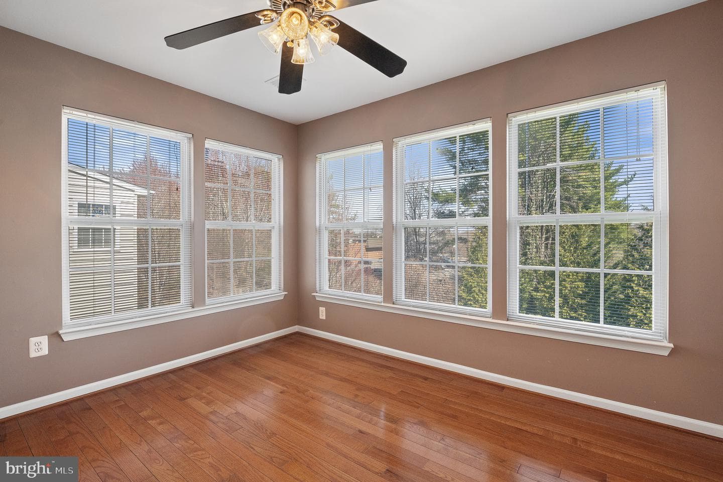 70 Two Rivers Drive photo 52