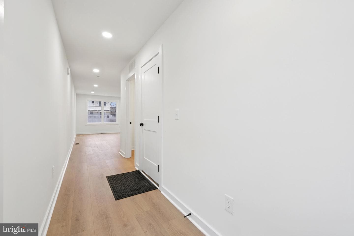 326 Thelma Avenue photo 8