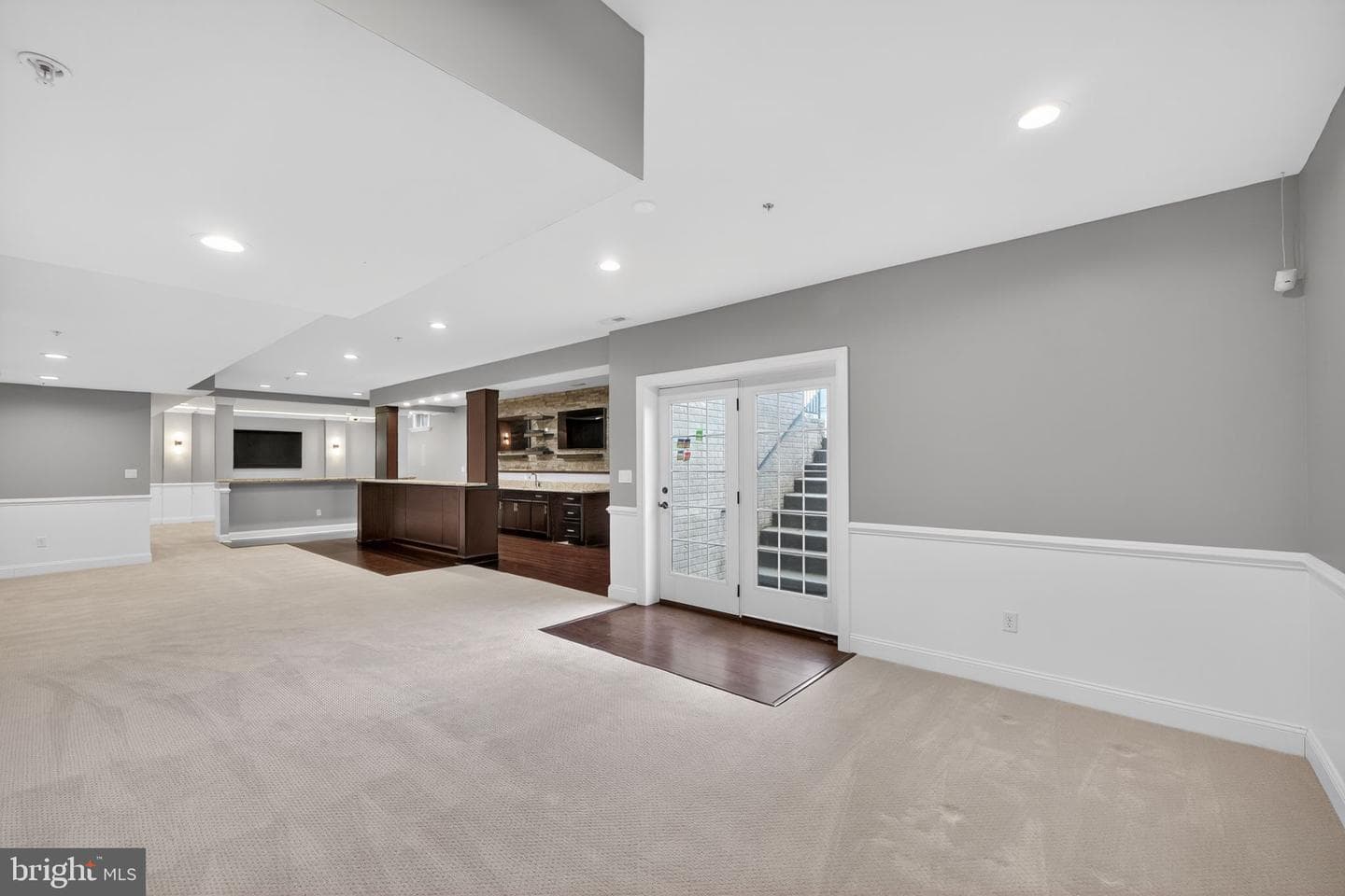 8241 Saint Francis Drive photo 49