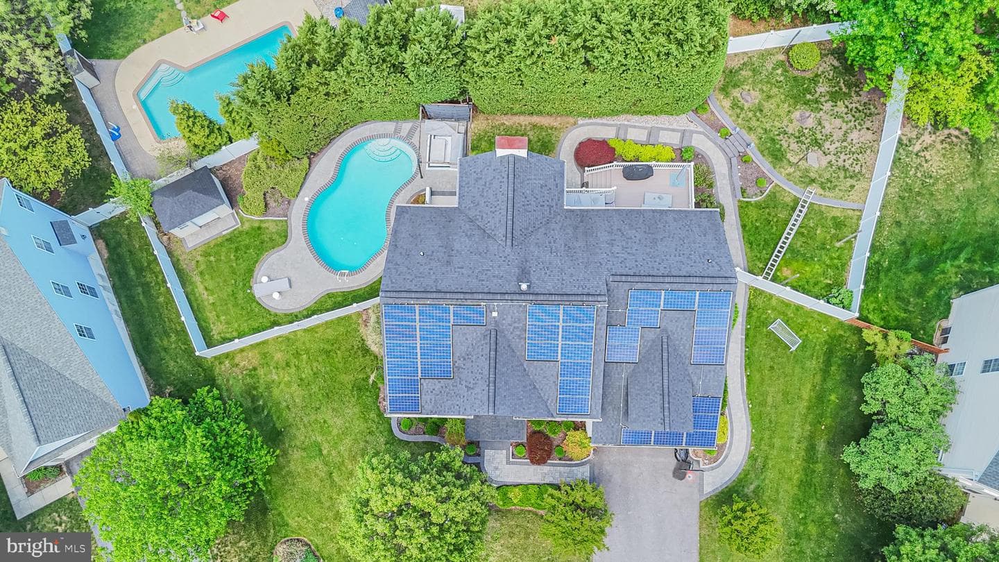 1514 Benvenue Court photo 4