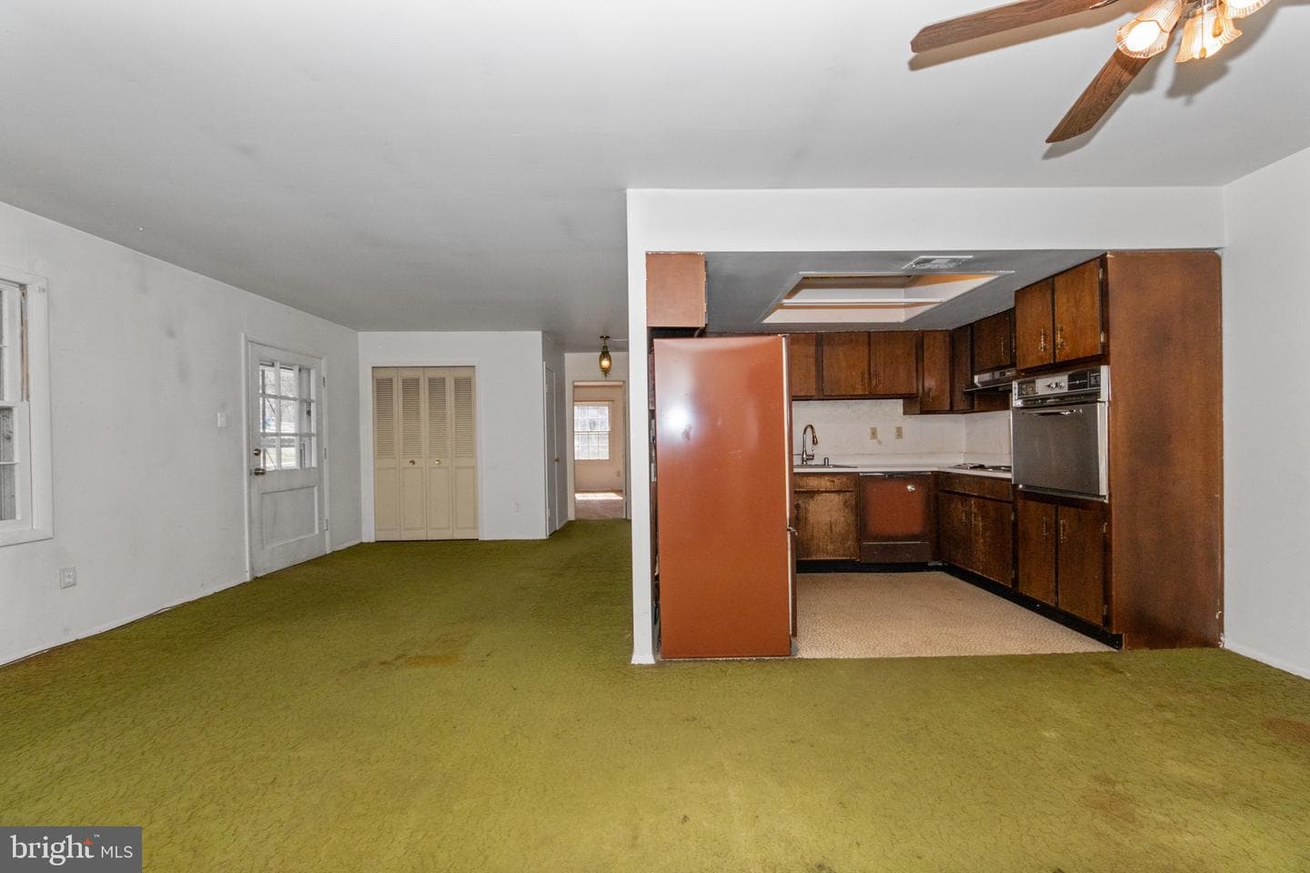 1746 Waldorf Court photo 17