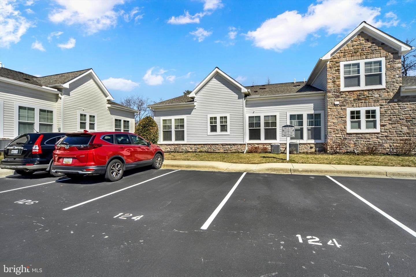 124 Jacobia Drive #b-8 photo 28
