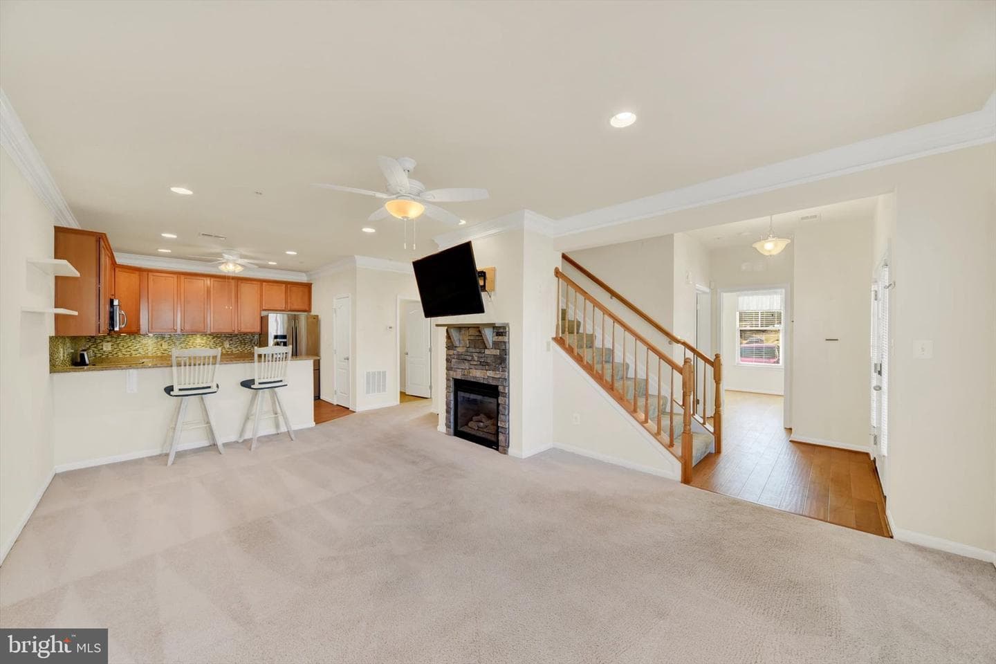 124 Jacobia Drive #b-8 photo 7