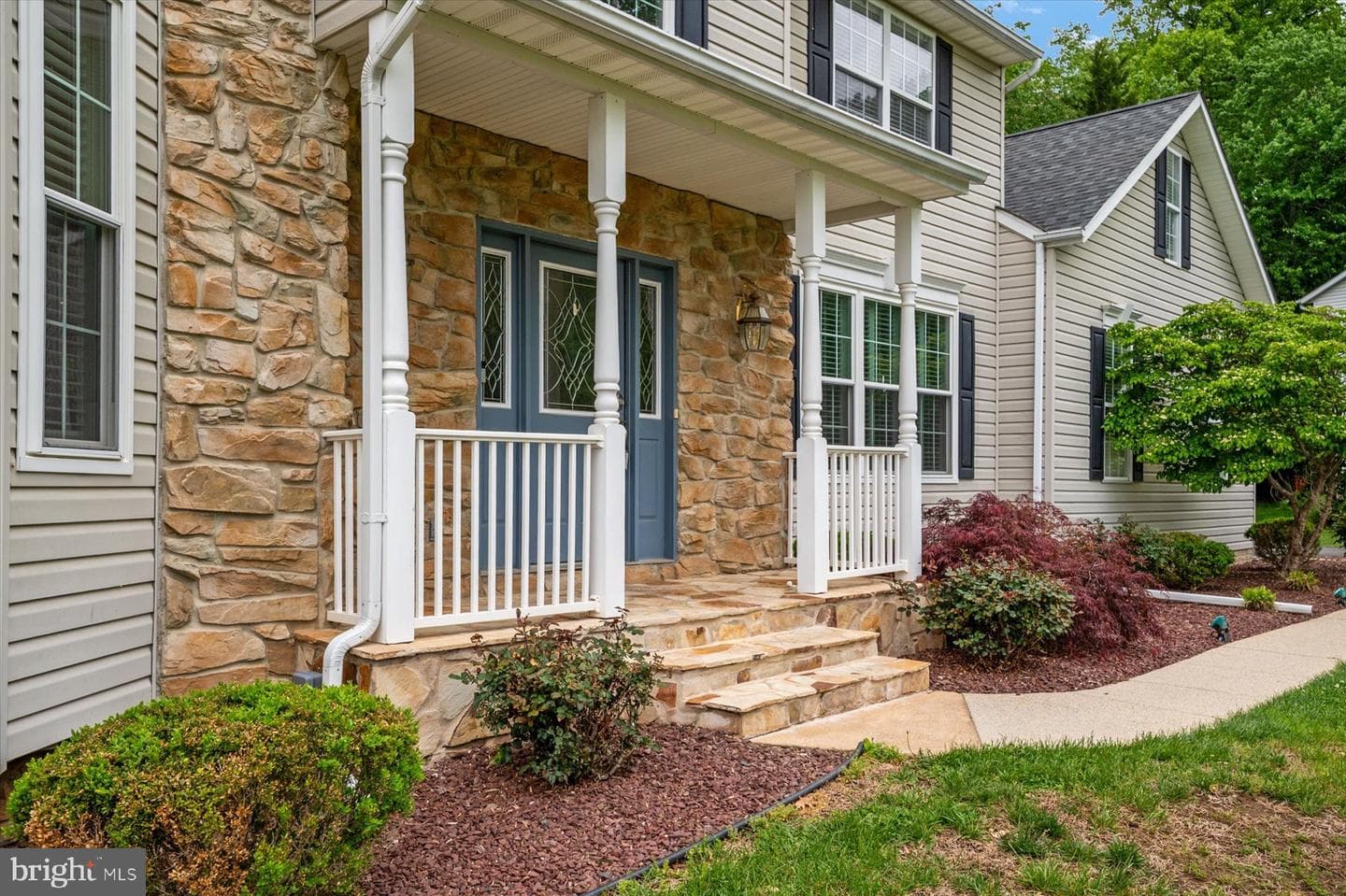 1702 Beards Creek Court photo 4