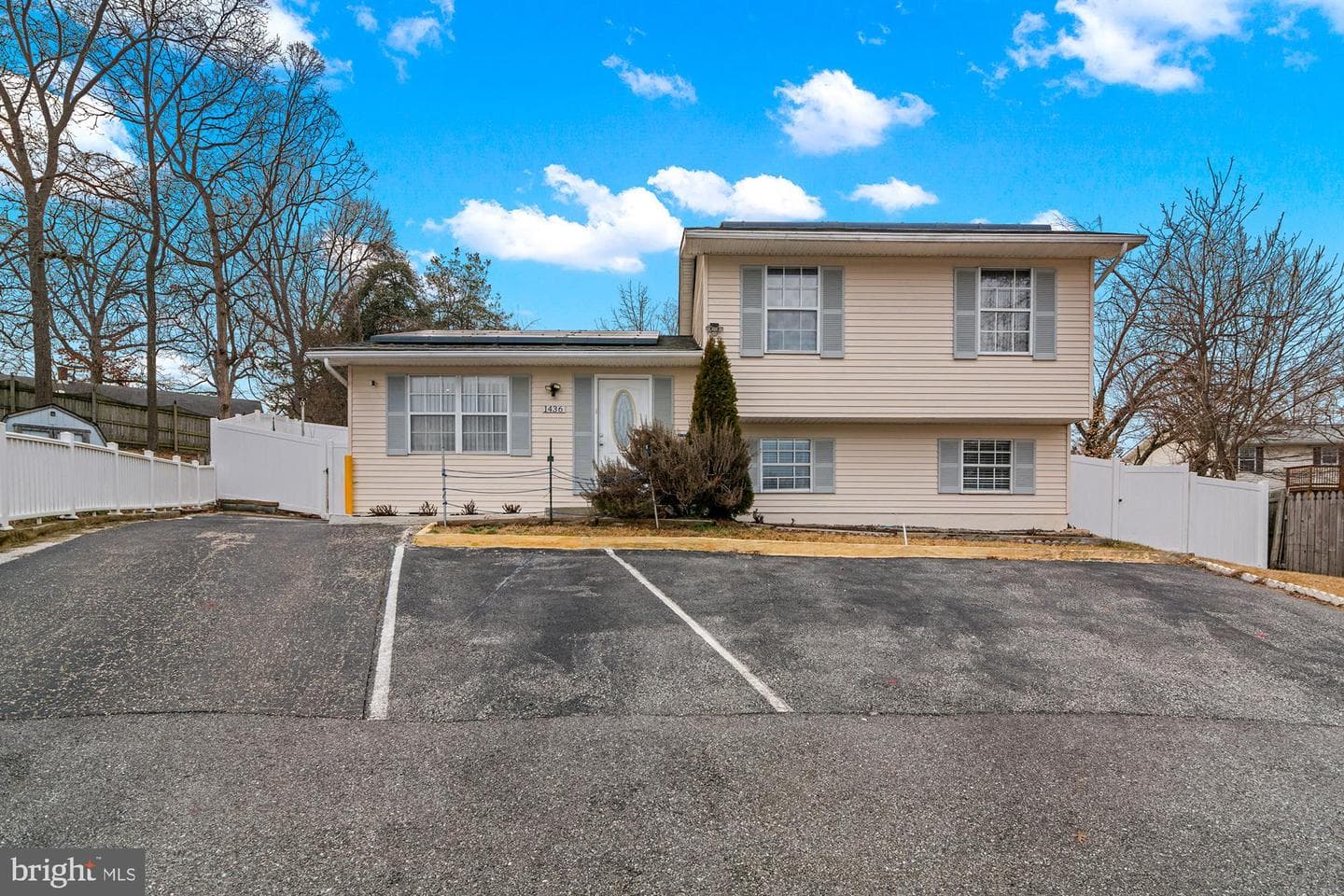 1436 Regent Street photo 3