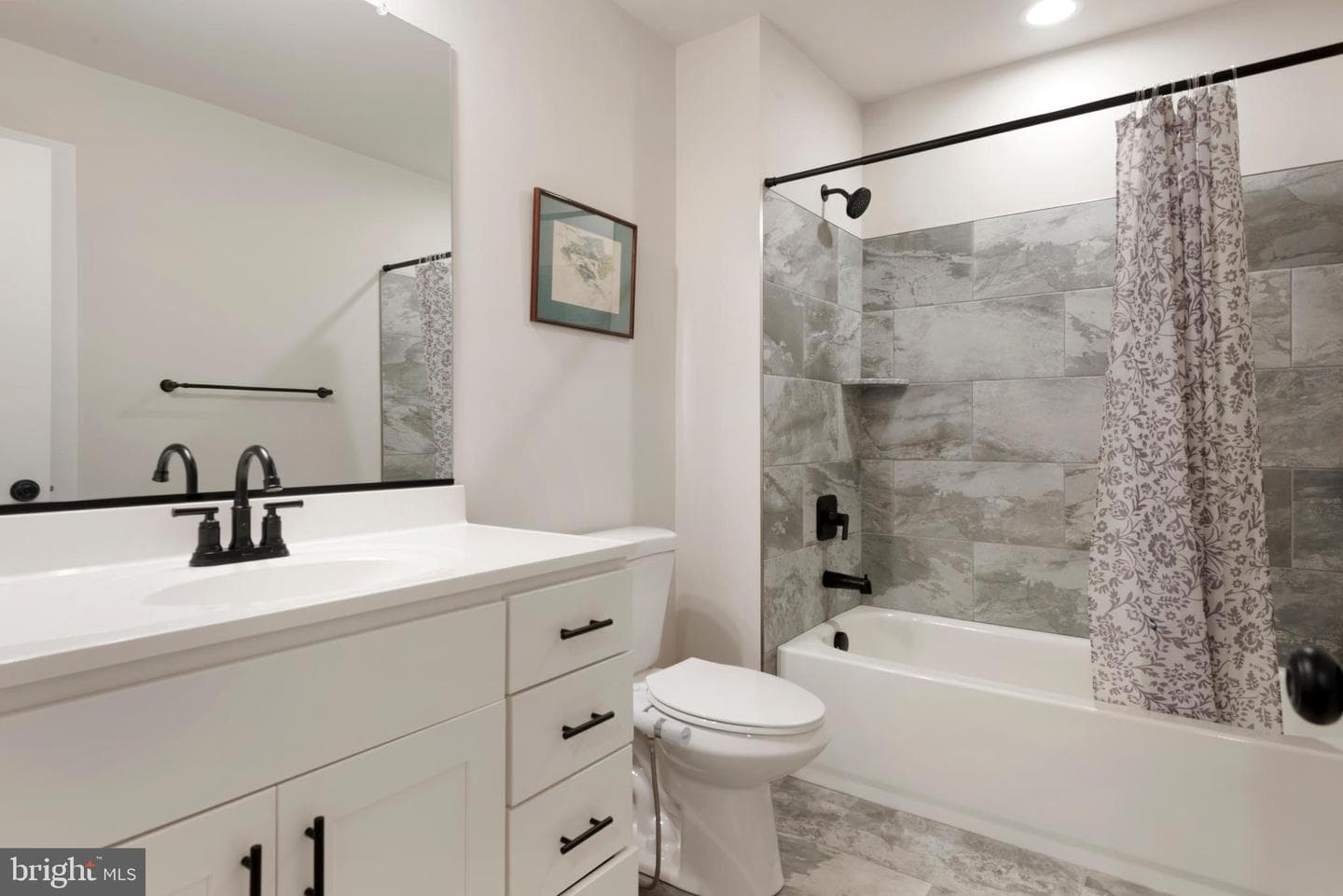 1176 Green Holly Drive photo 31