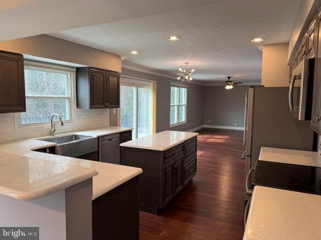 7870 Golden Pine Circle photo 2