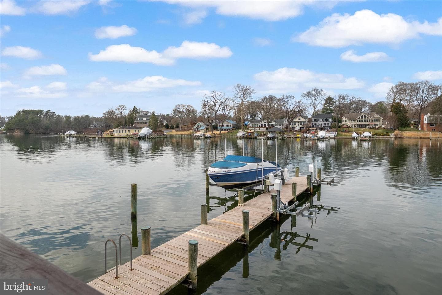 306 Riverside Drive photo 15