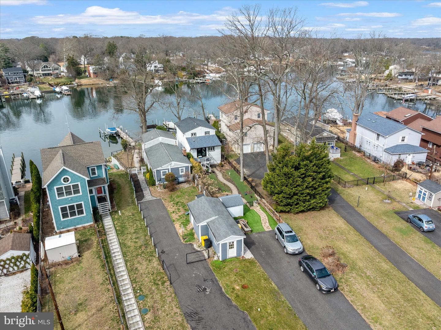 306 Riverside Drive photo 57