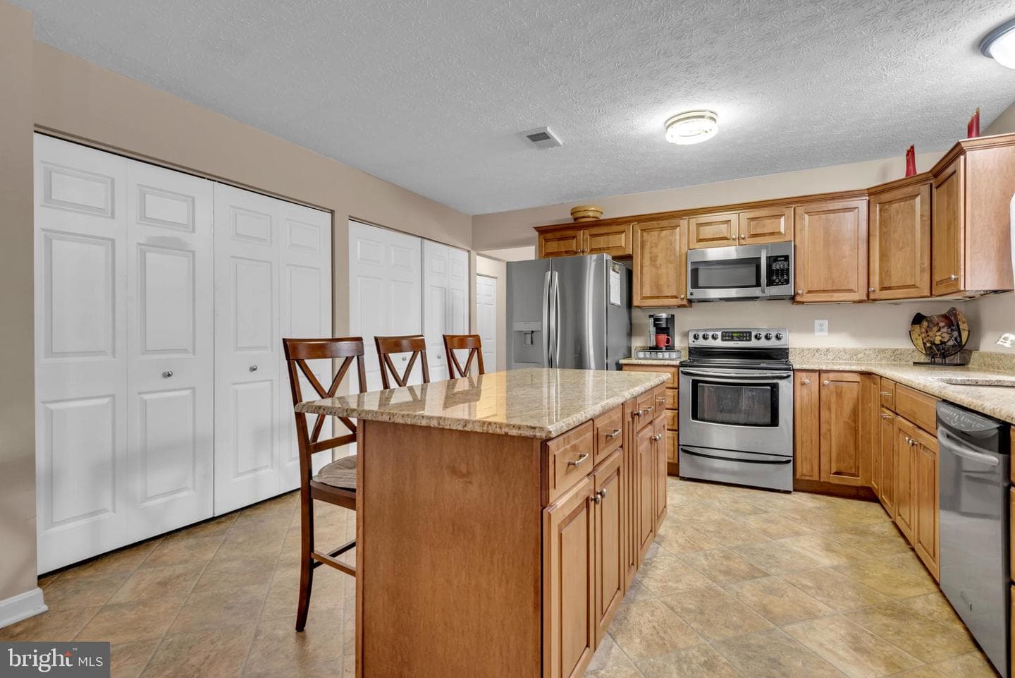8205 Grassland Road photo 14