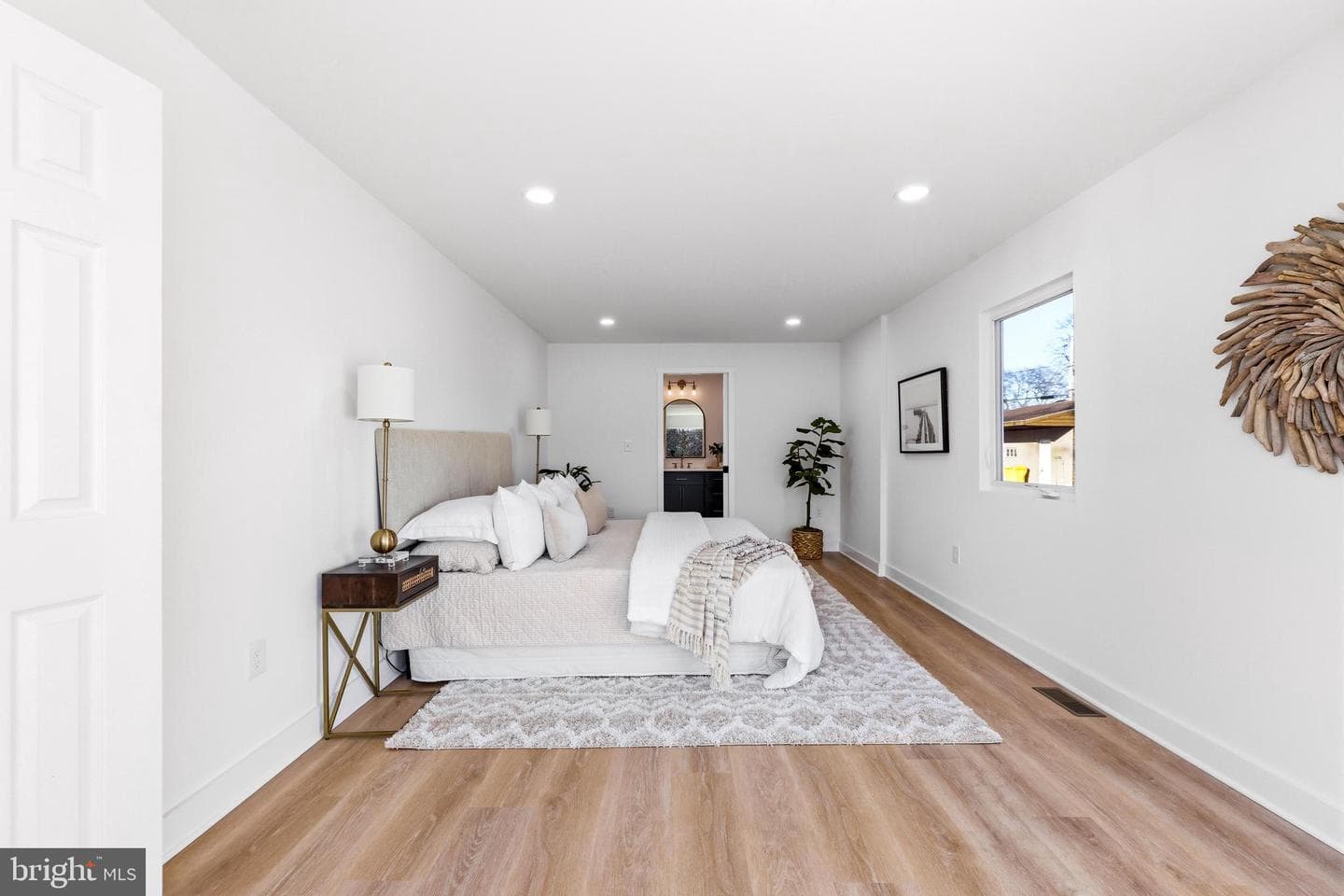 42 Johnson Road photo 29