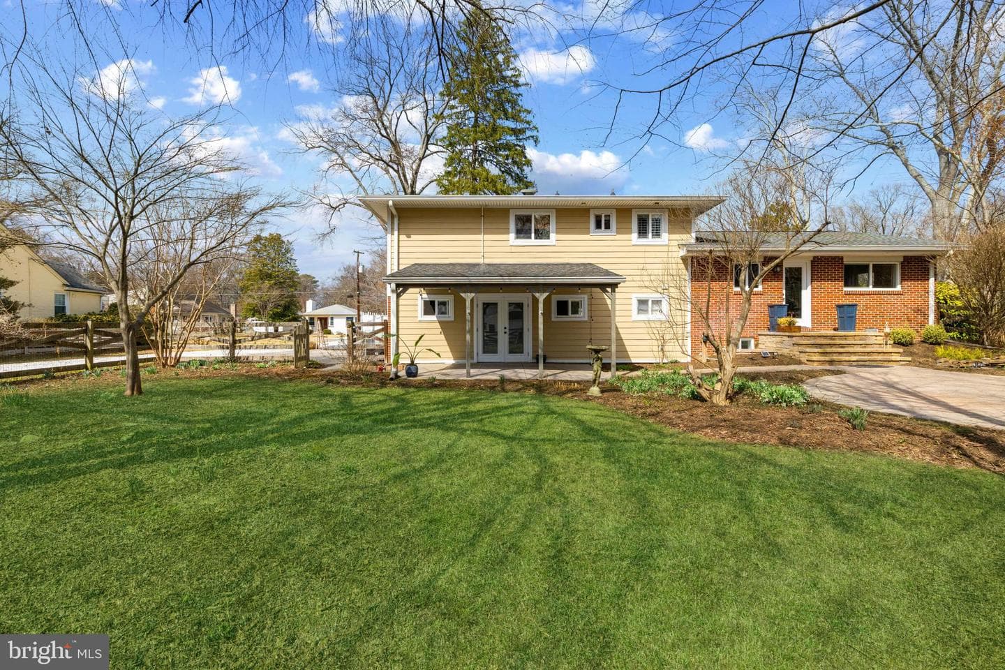 101 Avondale Circle photo 39