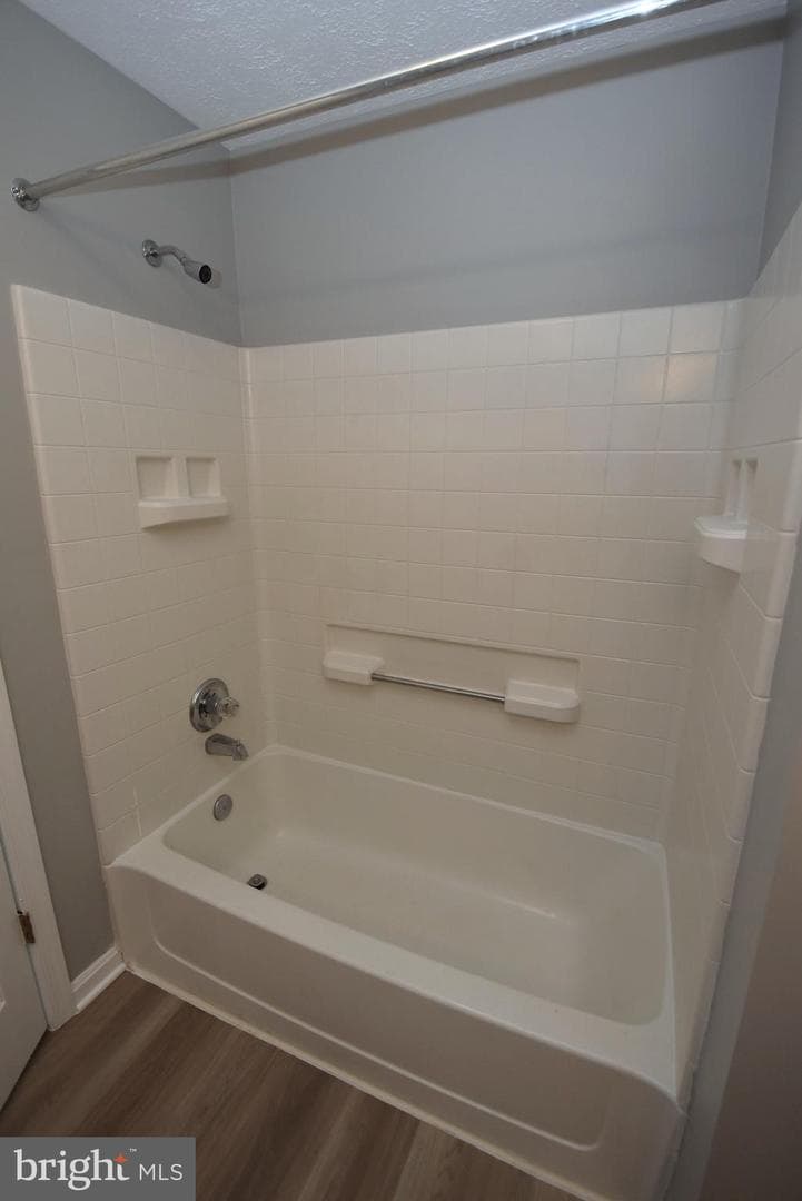 2002 Phillips Terrace #6 photo 15