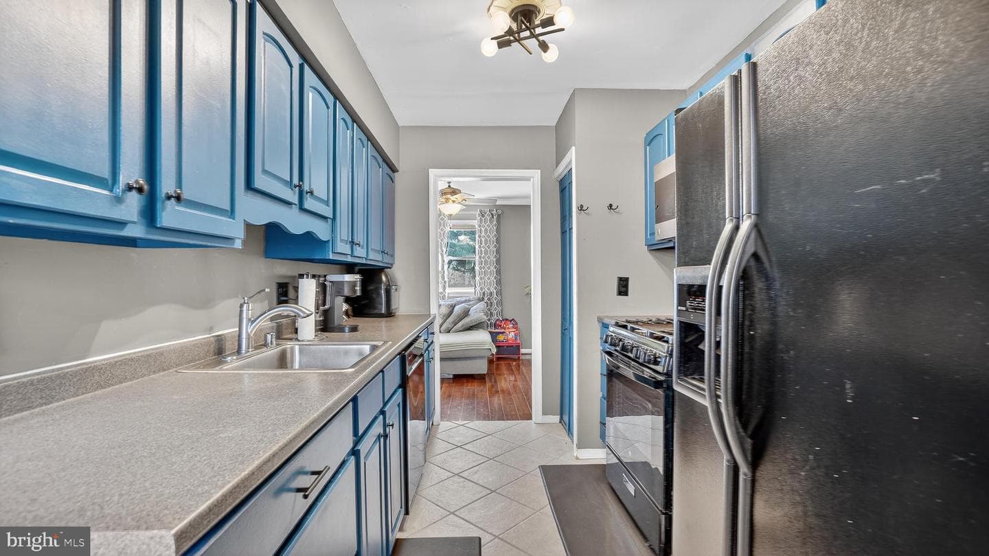 480 Worthington Road photo 13