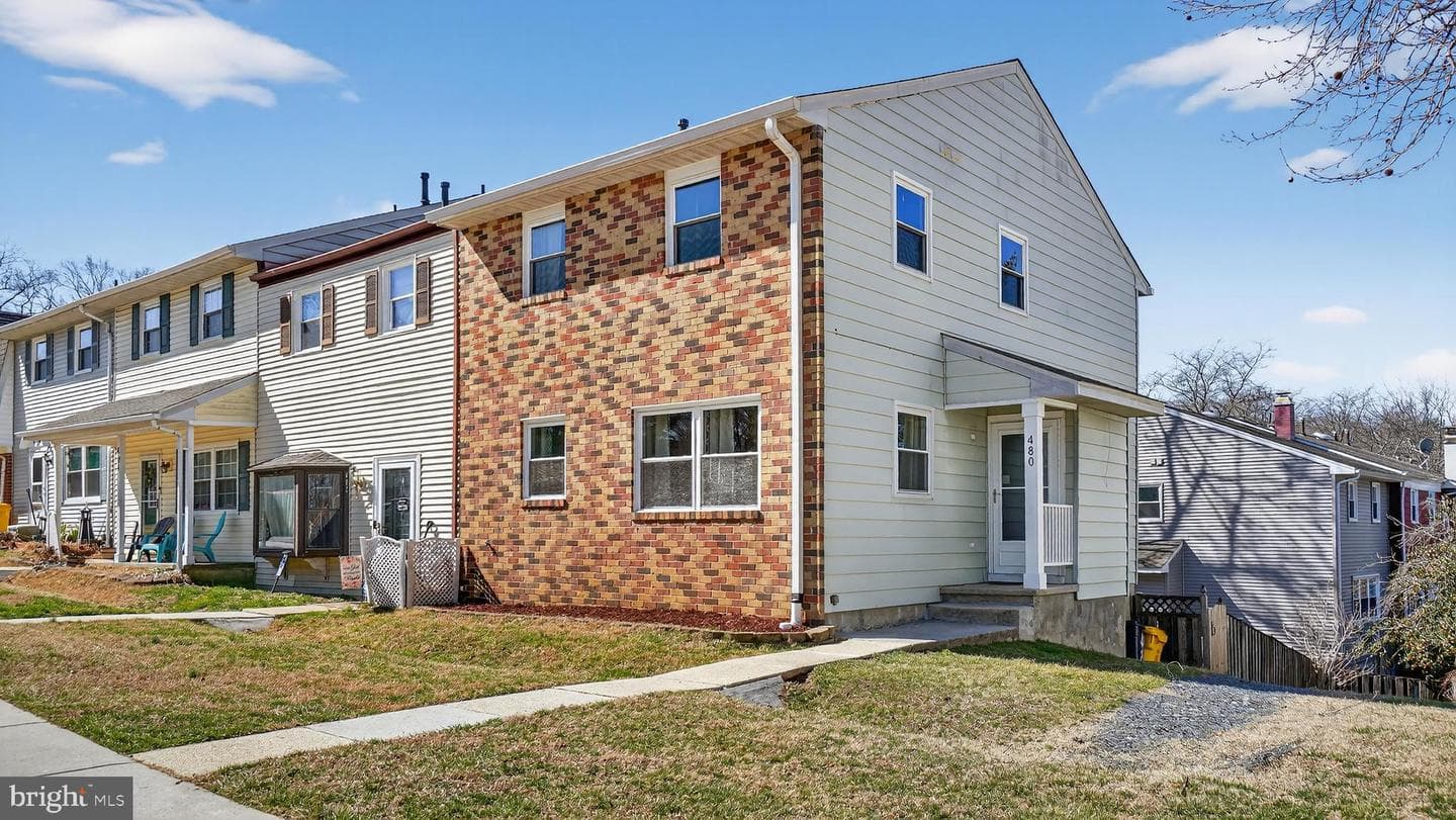 480 Worthington Road photo 2