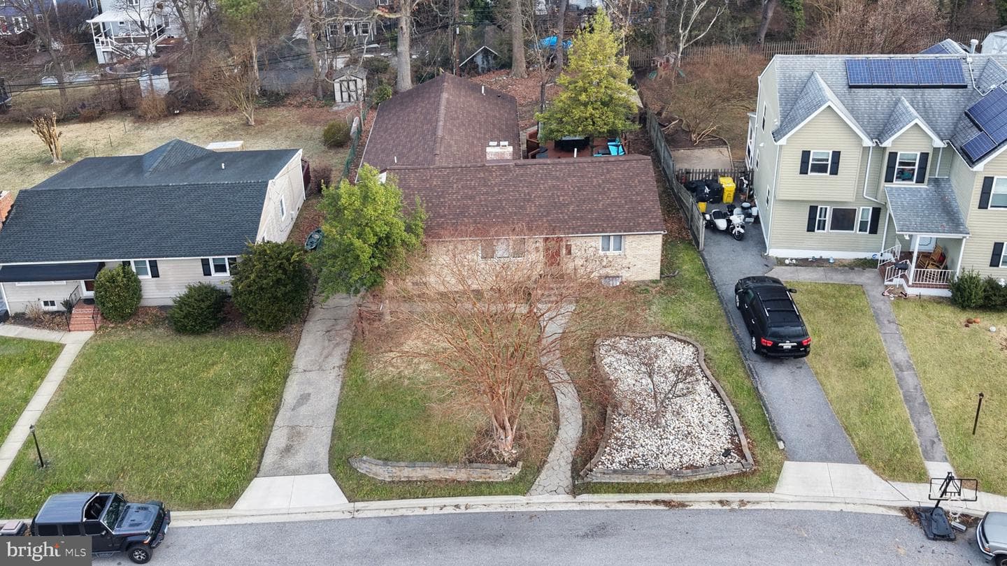314 Church Circle photo 2