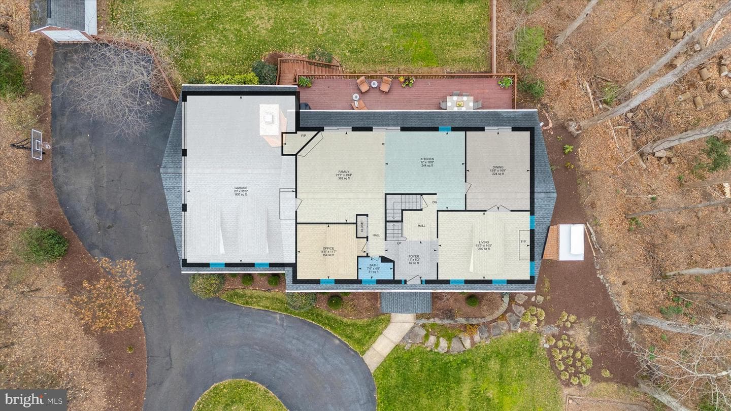 962 Coachway photo 104