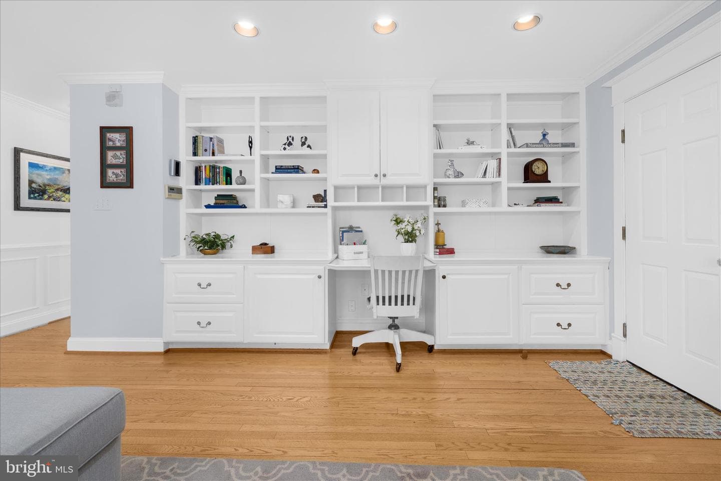 962 Coachway photo 28