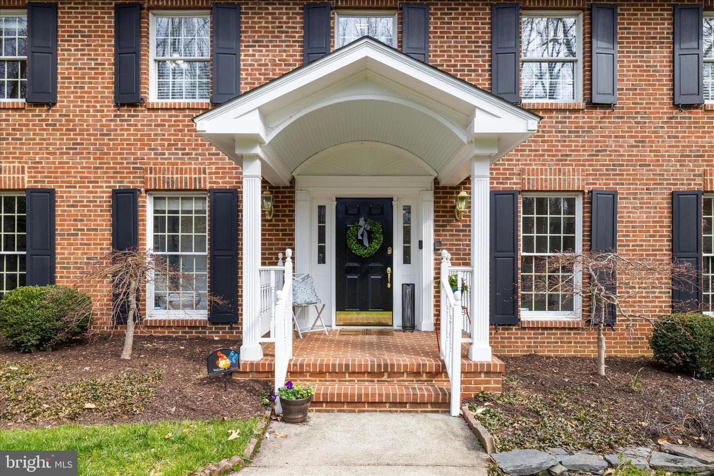 962 Coachway photo 4