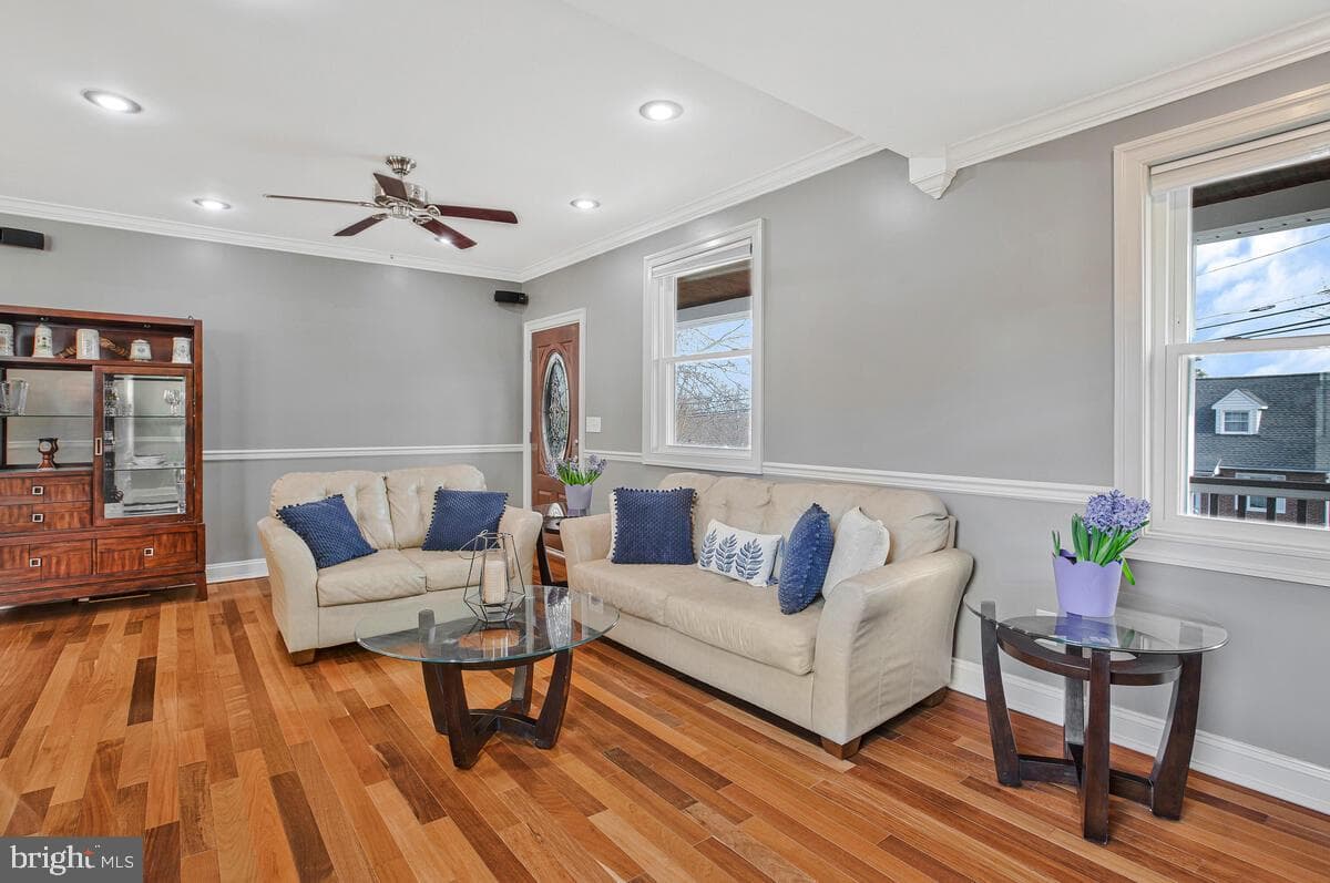 201 Charles Road photo 9