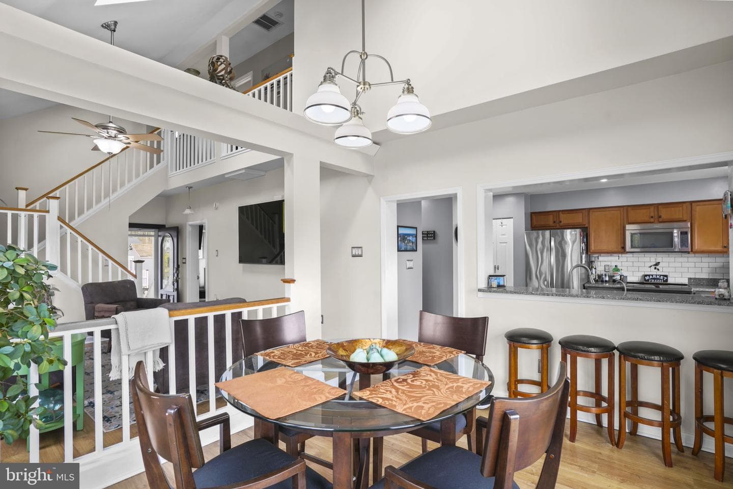 4728 Frederick Avenue photo 12