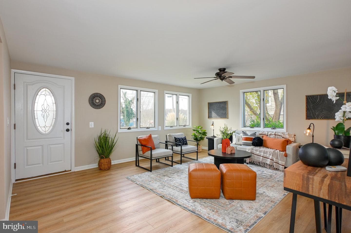 2142 Lake Drive photo 9