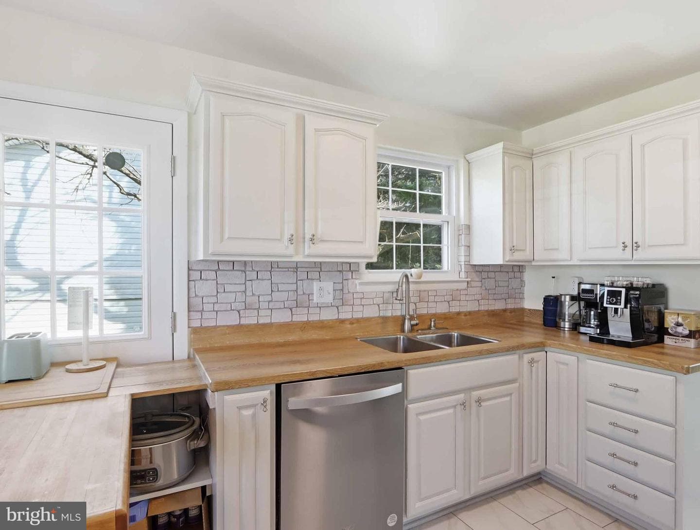 413 Ridgeview Court photo 5