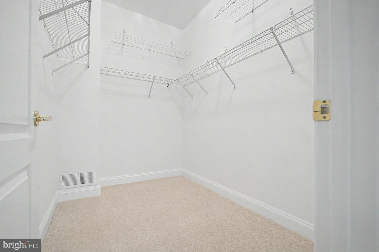 906 Perry Landing Court photo 28