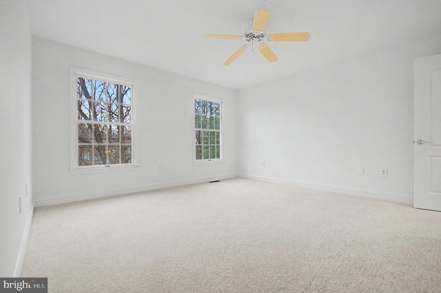 906 Perry Landing Court photo 32