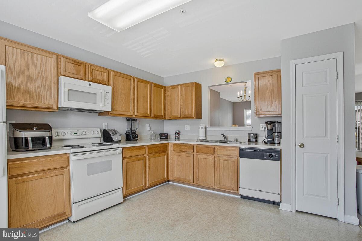510 Annapolitan Lane photo 12