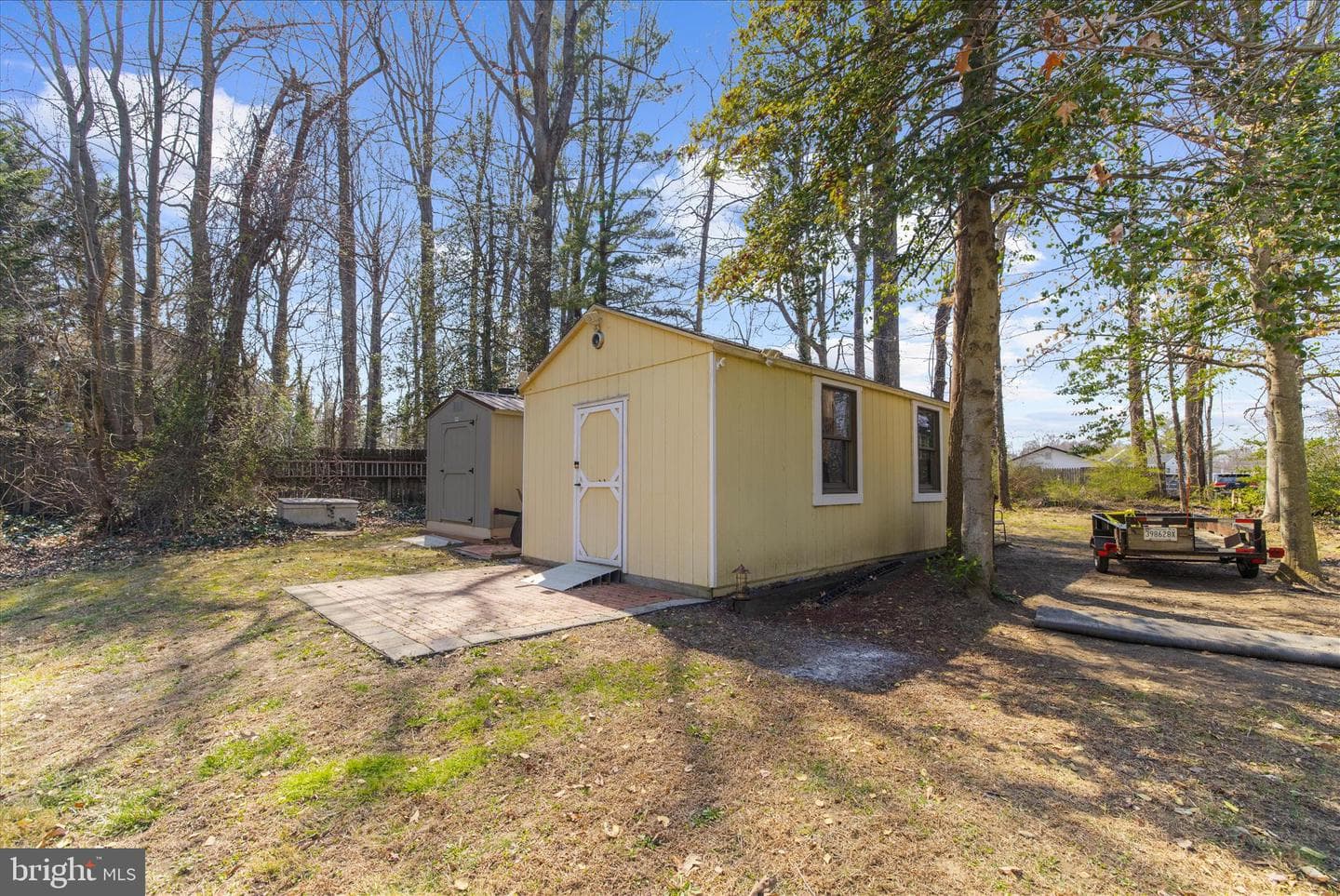 92 Clifford Boulevard photo 49