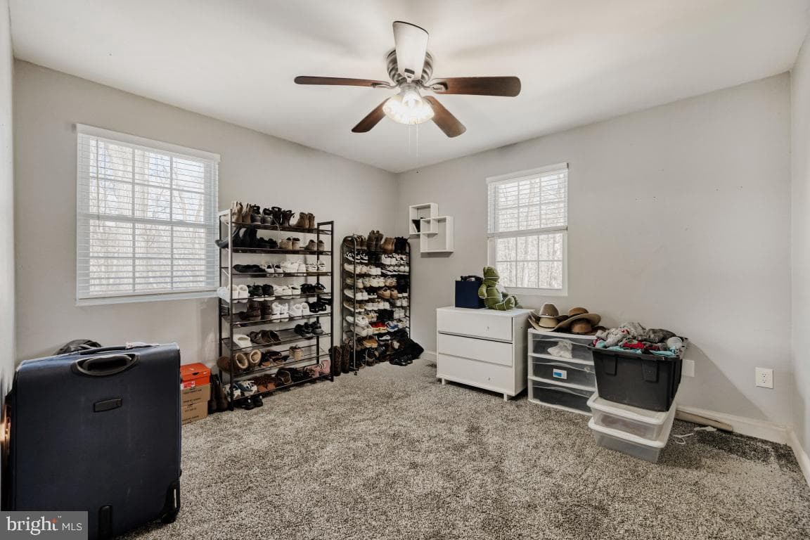 2110 Hallmark Drive photo 18